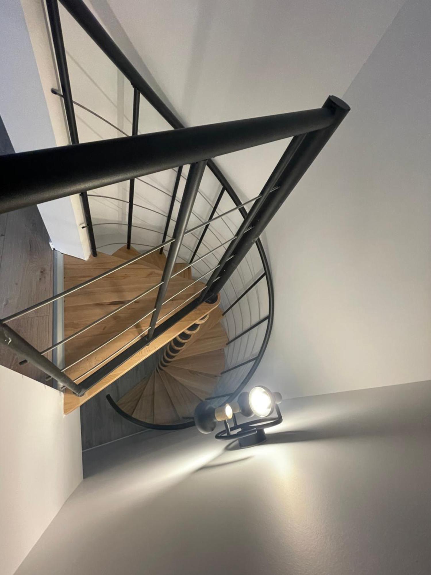 דירות Changé Tiny House Moderne, Avec Terrasse מראה חיצוני תמונה